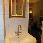 Windsor מלון 3*