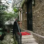 Windsor 3*